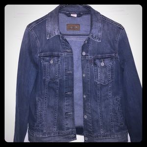 Gently worn still very comfortable